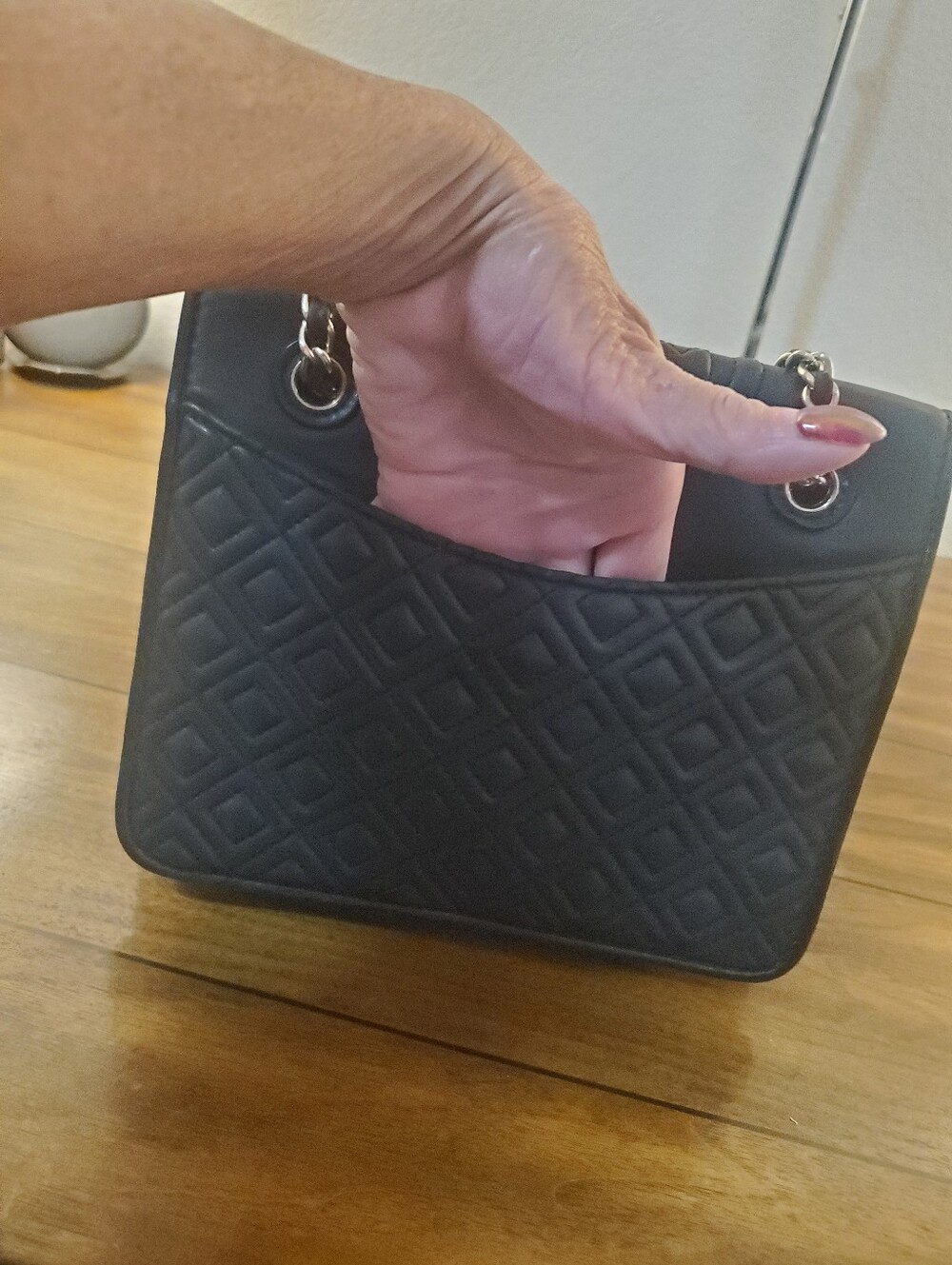 TORY BURCH CONVERTIBLE FLEMING BAG IN VERY GOOD USED CONDITION!! - Picture 13 of 13
